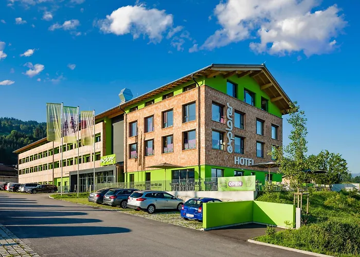 Explorer Stubaital Hotell 4*