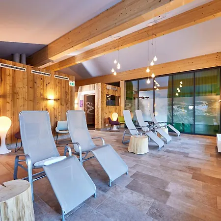 Отель Explorer Stubaital 4*